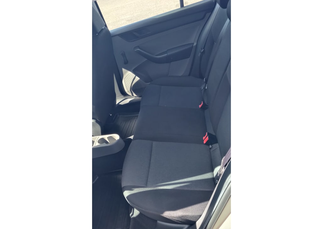Skoda Rapid Photo 8