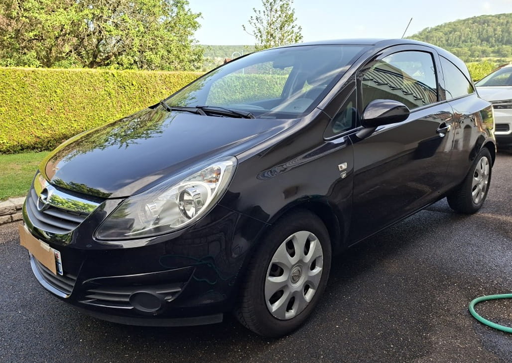 Opel-Corsa4-1