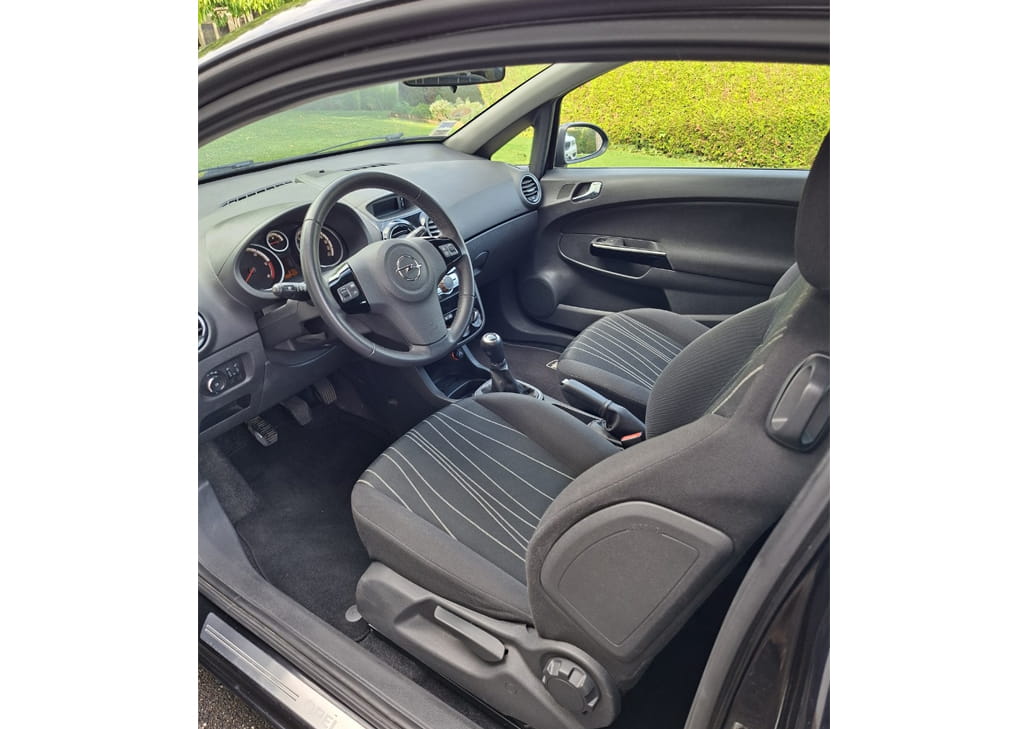 Opel-Corsa4-3