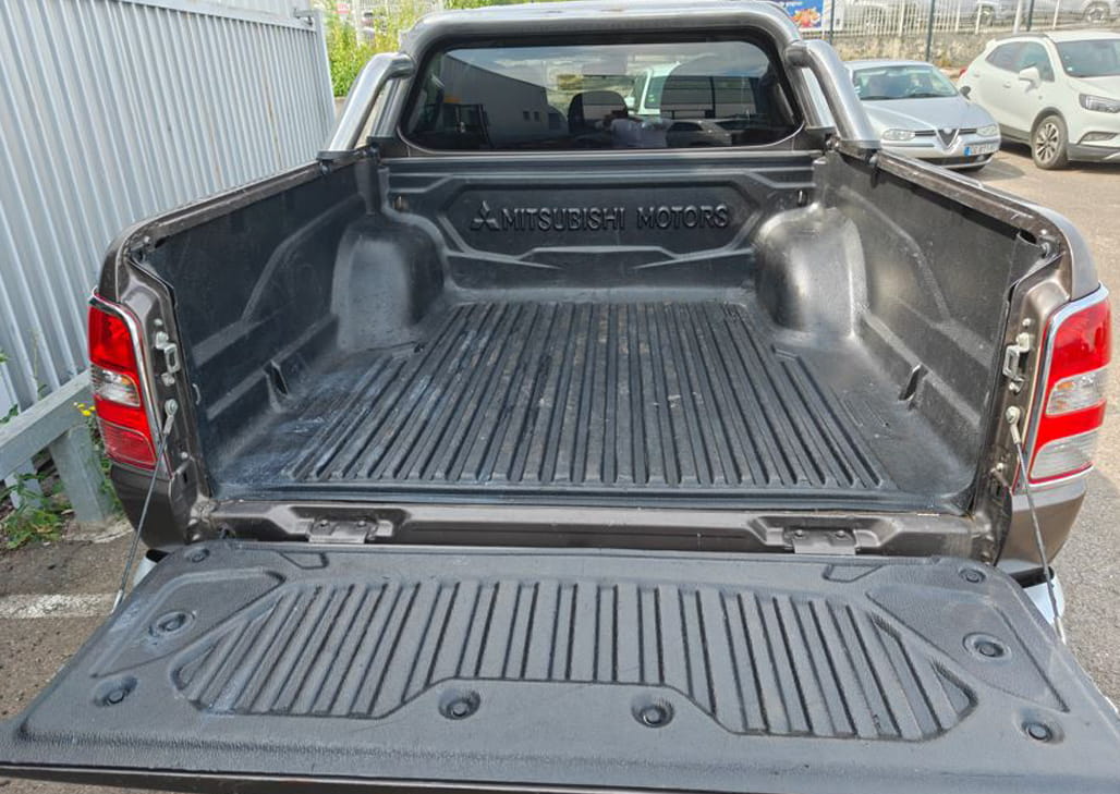 L200-4